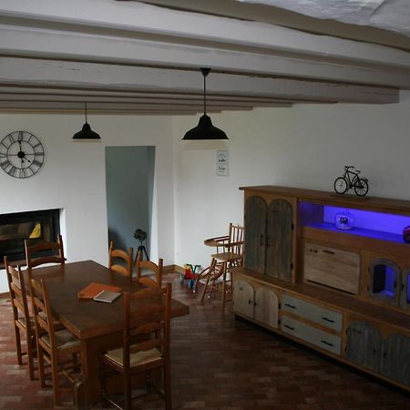 فيلا Saint-Quentin-au-Boscفي The Factory. المظهر الخارجي الصورة
